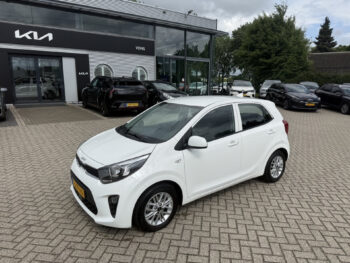 53430253-kia-picanto-2023