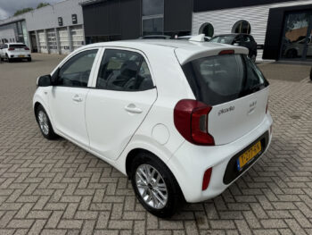 53430253-kia-picanto-2023