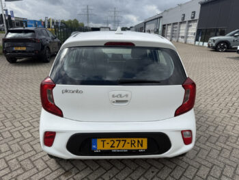 53430253-kia-picanto-2023