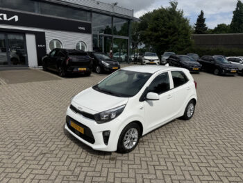 53430253-kia-picanto-2023