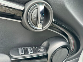 MINI Cabrio