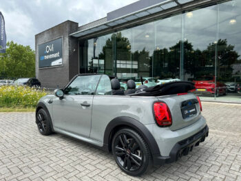 MINI Cabrio