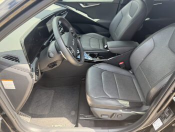 55117728-kia-niro-2022