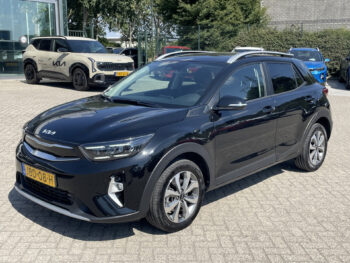 55117733-kia-stonic-2025