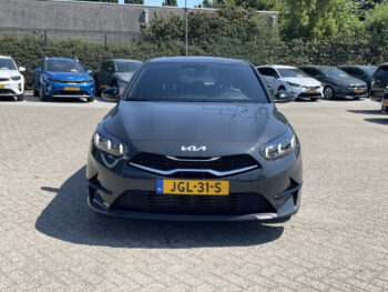 55117734-kia-ceed-1-0-t-gdi-design-edtion-2025