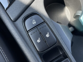 55117927-kia-niro-2021