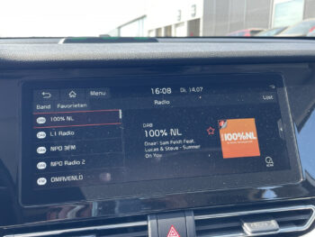 55117927-kia-niro-2021