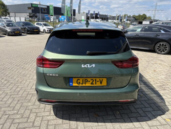 55118006-kia-ceed-sportswagon-2024