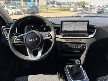 55118006-kia-ceed-sportswagon-2024
