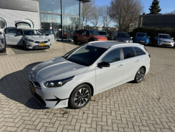55118007-kia-ceed-sportswagon-2025