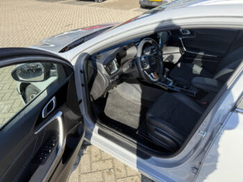 55118007-kia-ceed-sportswagon-2025