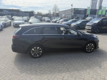 55118021-kia-ceed-sportswagon-2025