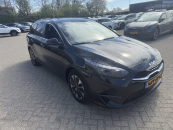 55118021-kia-ceed-sportswagon-2025