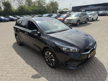 55118024-kia-ceed-sportswagon-2025