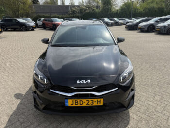 55118024-kia-ceed-sportswagon-2025