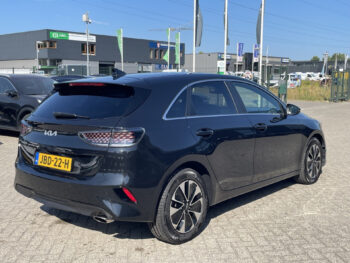 55118027-kia-ceed-2025