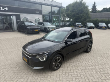 55118030-kia-niro-2025