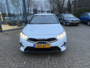 55118167-kia-ceed-2026
