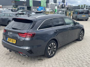 55379259-kia-ceed-sportswagon-2020