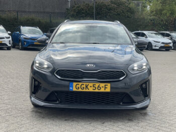 55379259-kia-ceed-sportswagon-2020