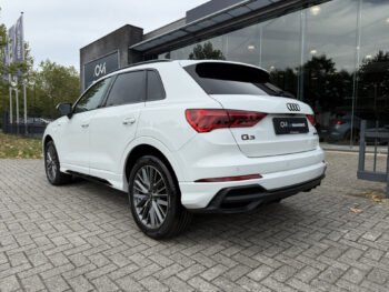 56108520-audi-q3-2022