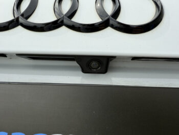 56108520-audi-q3-2022