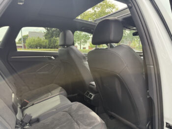 56108520-audi-q3-2022