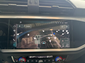56108520-audi-q3-2022