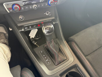 56108520-audi-q3-2022