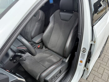 56108520-audi-q3-2022