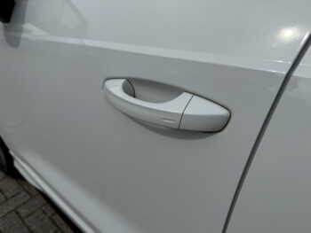 56108520-audi-q3-2022