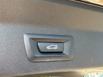 56143414-bmw-x3-2021