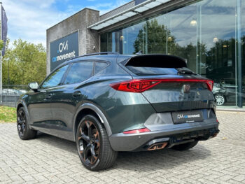 56144479-cupra-formentor-2022