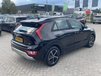 56159025-kia-niro-1-6-hev-dynamicline-camera-navi-parkeersensoren-2022