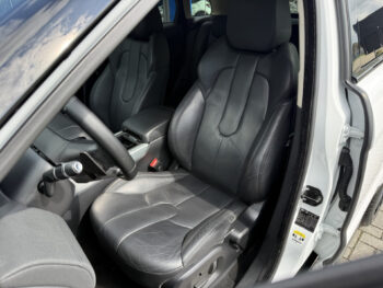 56168492-land-rover-range-rover-evoque-2013