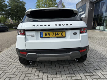 56168492-land-rover-range-rover-evoque-2013