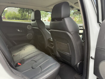 56168492-land-rover-range-rover-evoque-2013