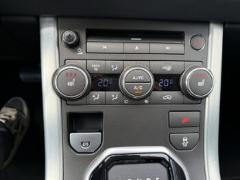 56168492-land-rover-range-rover-evoque-2013
