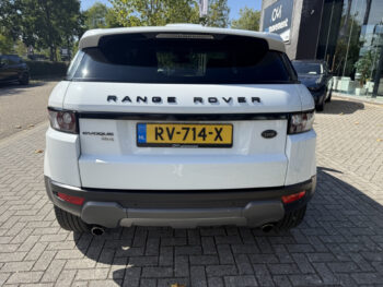 56168492-land-rover-range-rover-evoque-2013