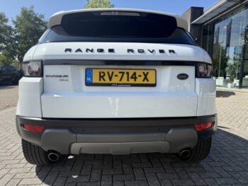 56168492-land-rover-range-rover-evoque-2013