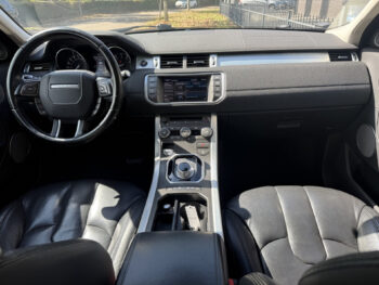 56168492-land-rover-range-rover-evoque-2013