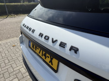 56168492-land-rover-range-rover-evoque-2013