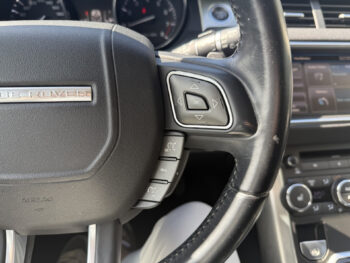 56168492-land-rover-range-rover-evoque-2013