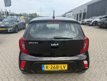 56227662-kia-picanto-2022