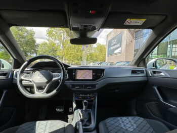 56331049-volkswagen-taigo-2022