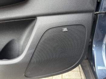 56332013-kia-sportage-2019