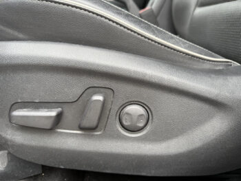 56332013-kia-sportage-2019