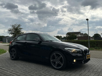 56337673-bmw-1-serie-2017