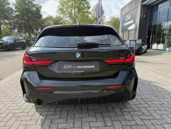 56395595-bmw-1-serie-2023