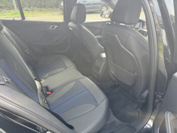 56395595-bmw-1-serie-2023